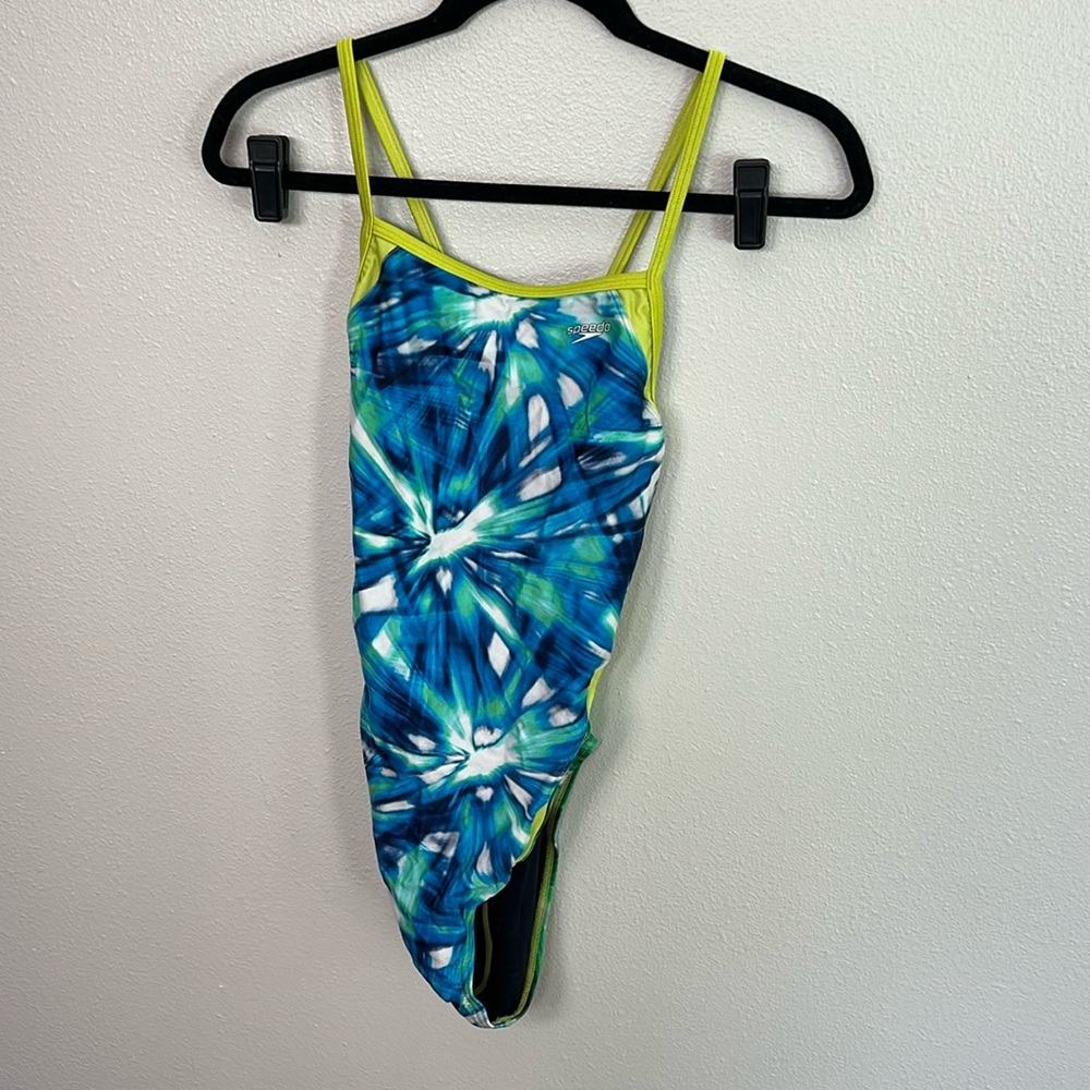 Speedo green and Blue Swimsuit Size 14/40. Fits like small/medium